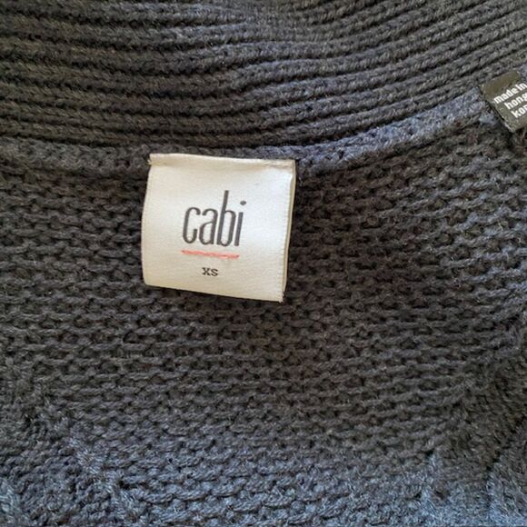 CAbi Countryside Cable Knit Sweater Cardigan Cozy Stylish Fall Layer Pockets XS - Picture 4 of 12